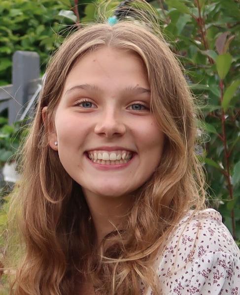Sophie Scharrer